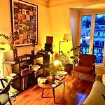 Parisian pied-à-terre