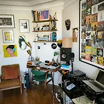 Parisian pied-à-terre