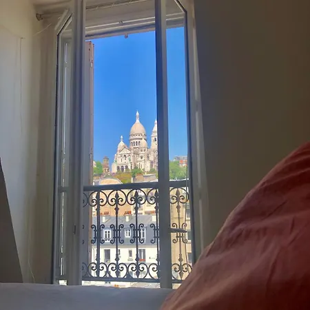 Parisian Pied-à-terre * Parigi